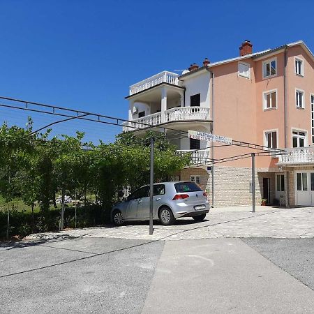 Apartments Grozdana Crikvenica Extérieur photo
