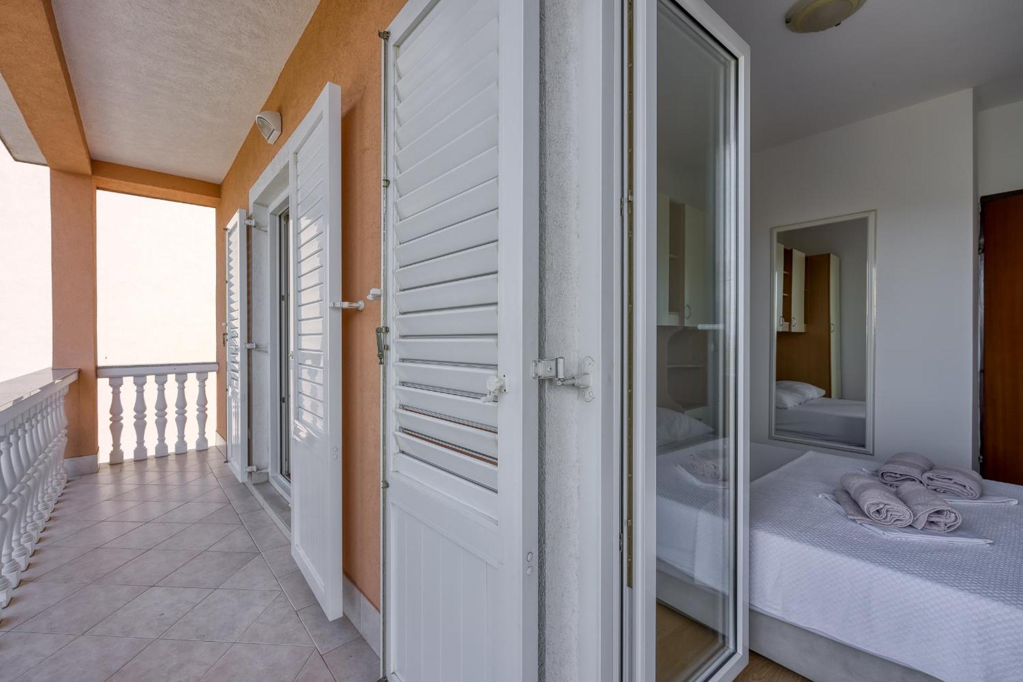 Apartments Grozdana Crikvenica Extérieur photo